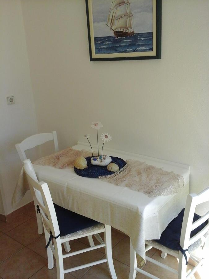 Apartments And Rooms With Parking Space Hvar - 13161 Hvar Town Eksteriør bilde